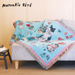 ナタリー・レテNathalie-lete-タペストリーラグミンゴグリーンTapestry-Rug-Cats-Mint-green-01