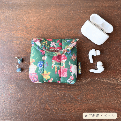 ナタリーレテキルティングポーチNathalie-Lete-Quilted_Pouch_Cats09